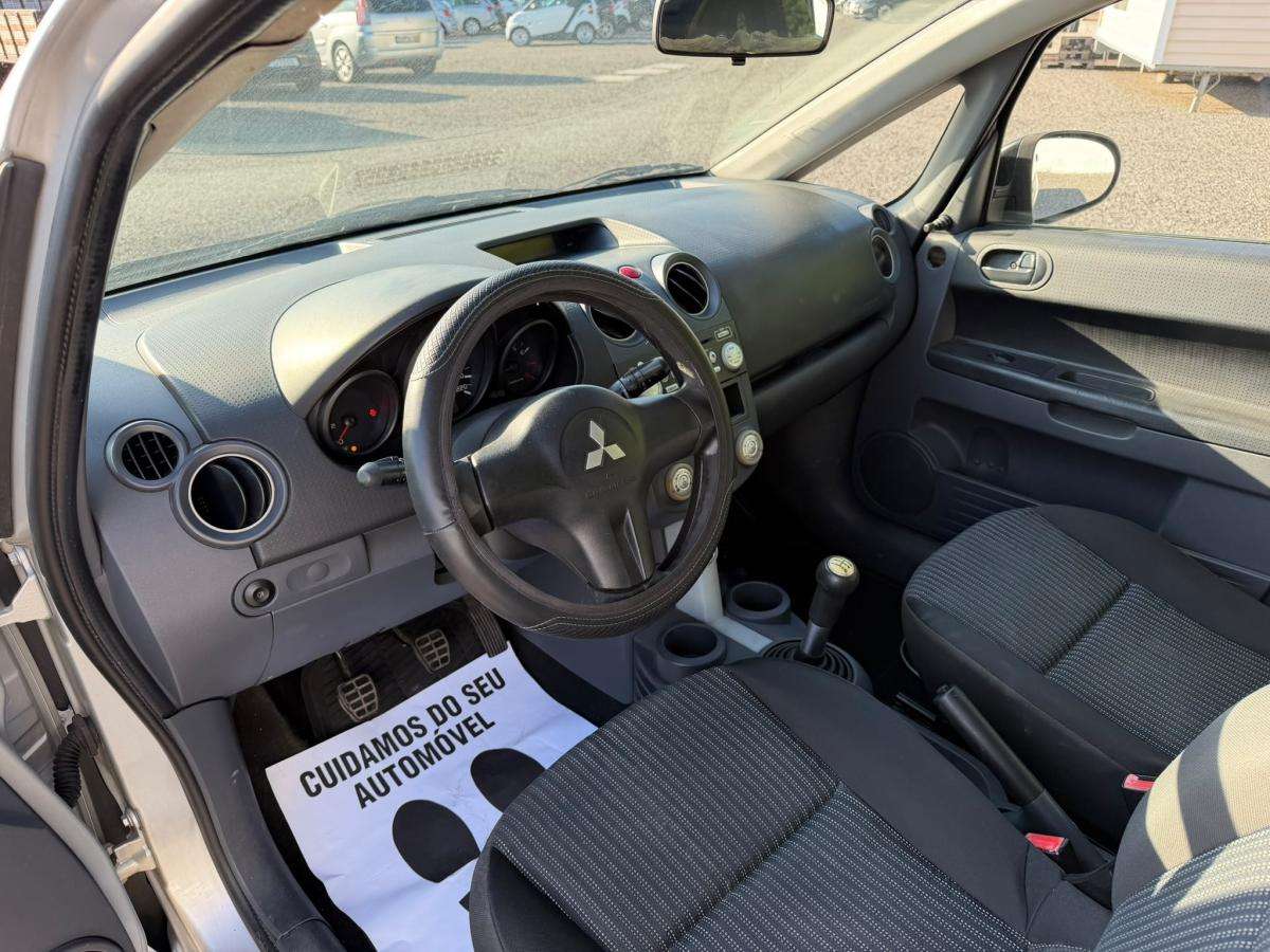 mitsubishi-colt-2008-gasolina-1124cc