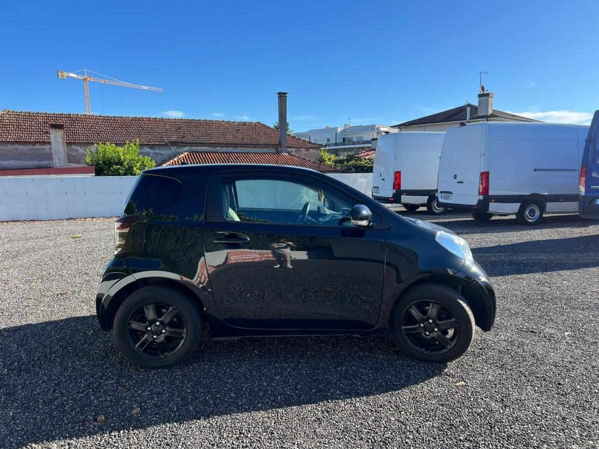 toyota-iq-2009-diesel-1364cc