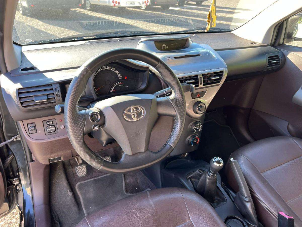 toyota-iq-2009-diesel-1364cc
