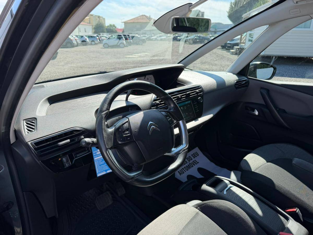 citroen-c4-grand-picasso-2017-diesel-1560cc
