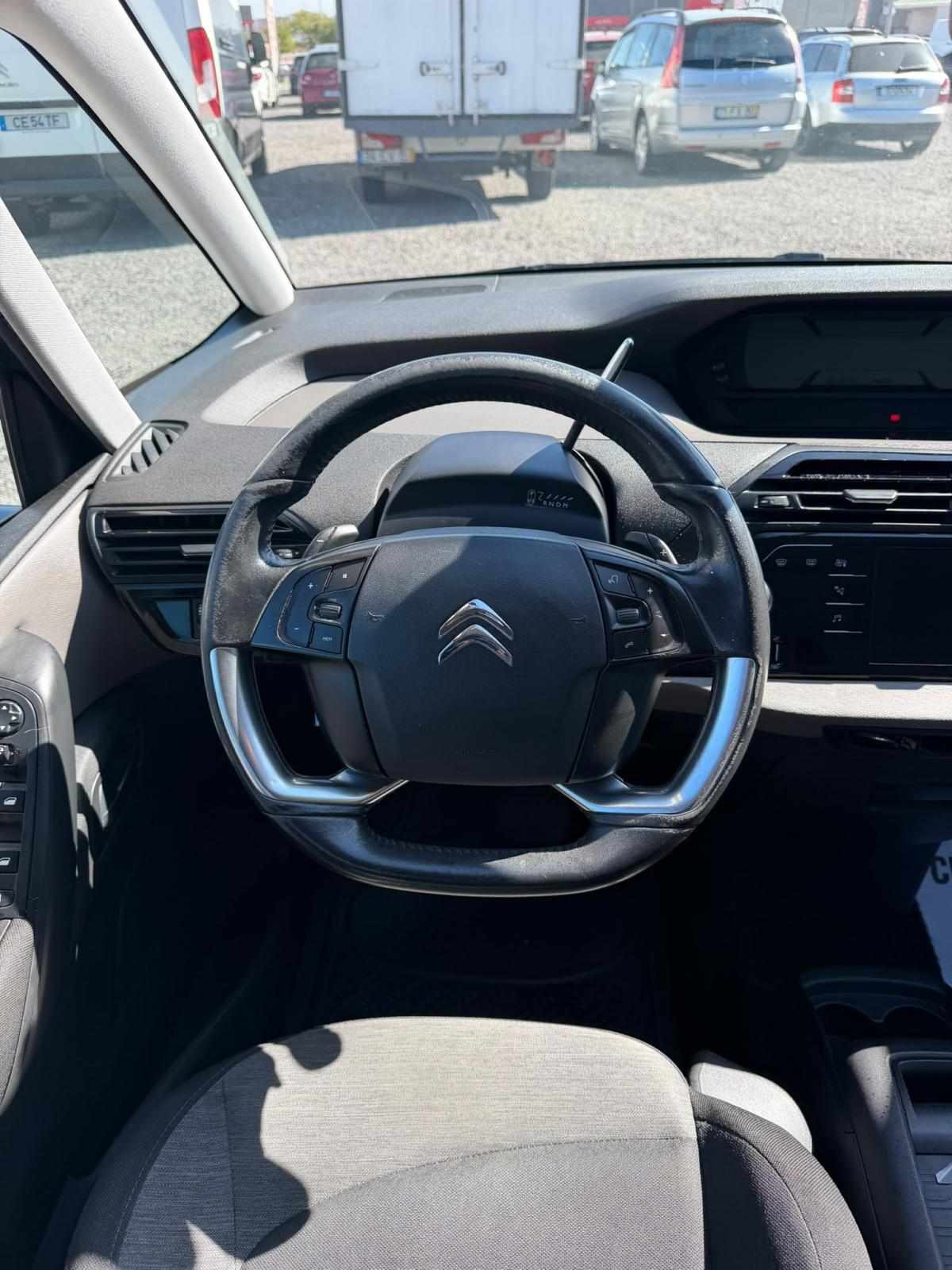 citroen-c4-grand-picasso-2017-diesel-1560cc
