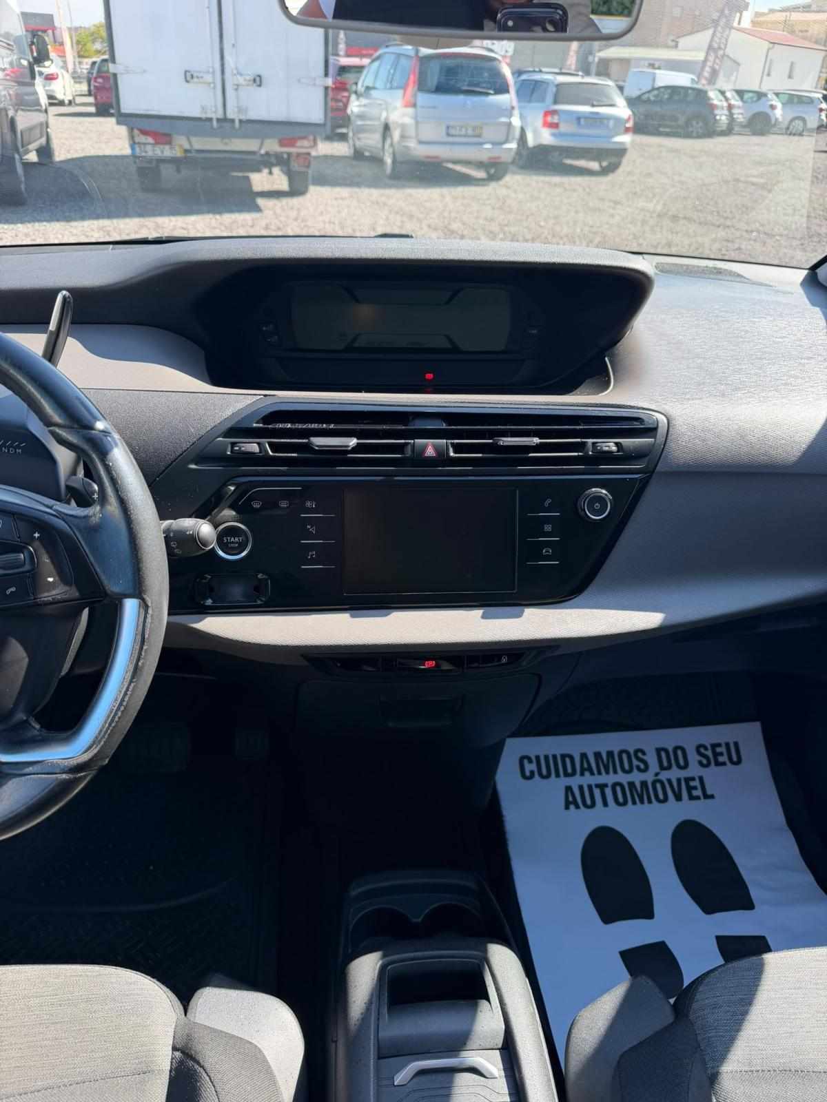 citroen-c4-grand-picasso-2017-diesel-1560cc