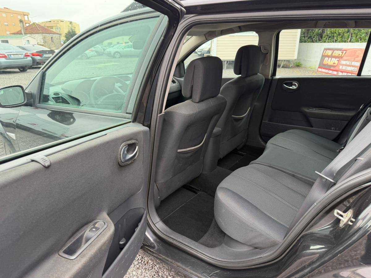 renault-megane-break-2004-diesel-1461cc