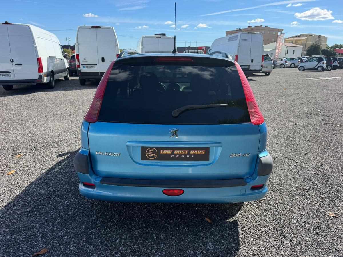peugeot-206-sw-2003-gasolina-1360cc