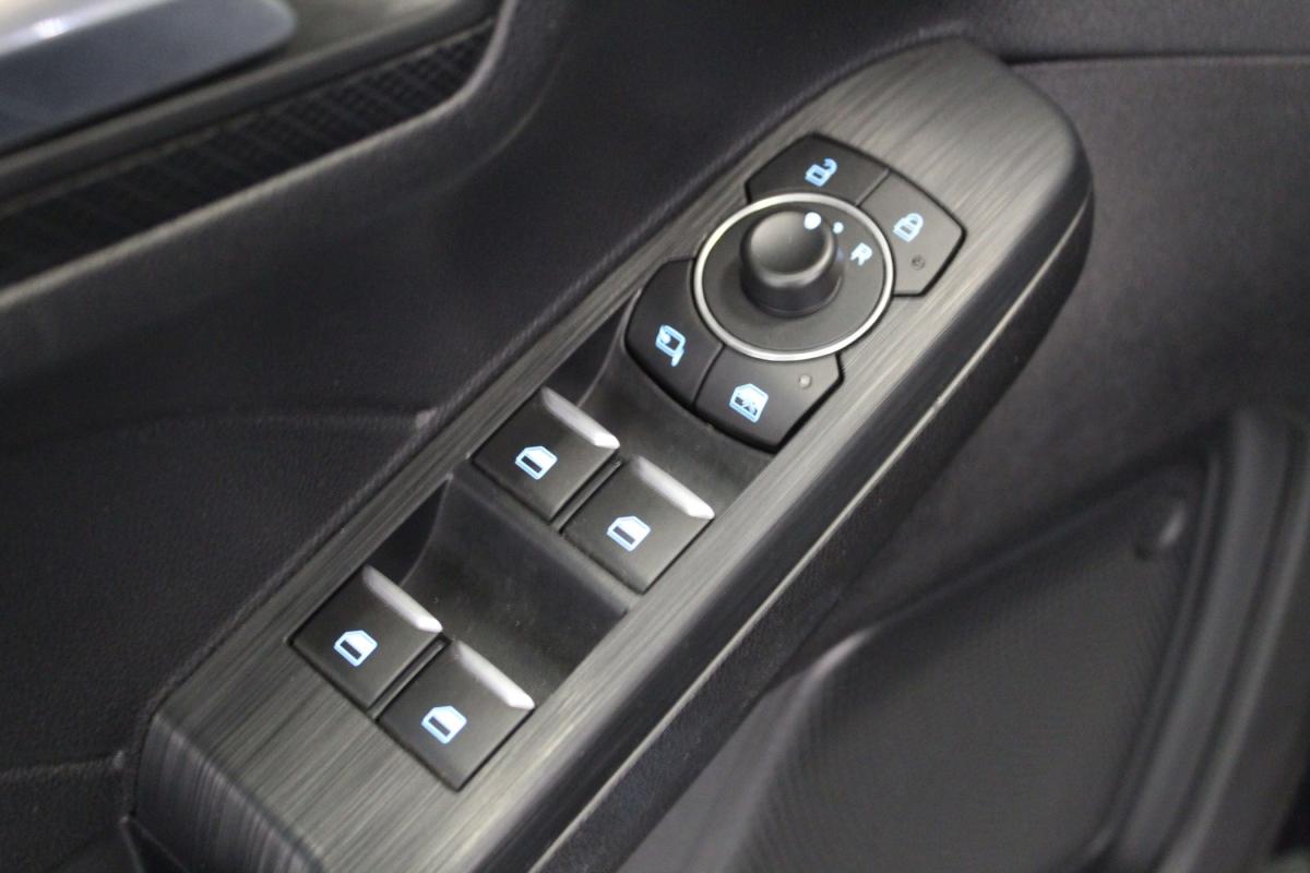 ford-kuga-2022-gasolina-1499cc
