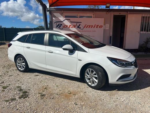 opel-astra-sport-tourer-2018-diesel-1598cc