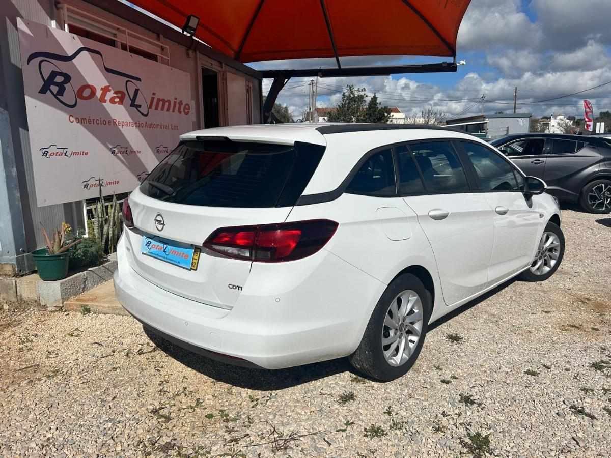opel-astra-sport-tourer-2018-diesel-1598cc