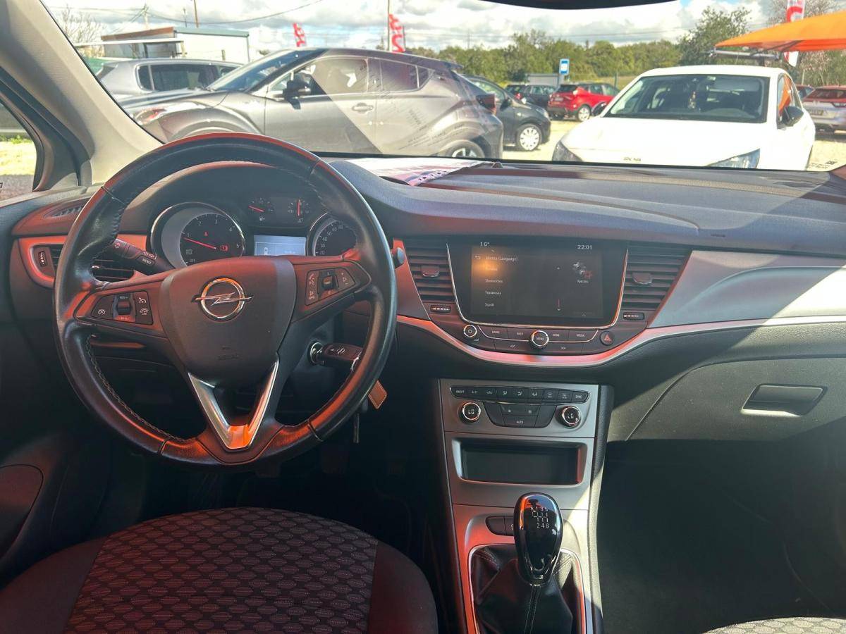 opel-astra-sport-tourer-2018-diesel-1598cc