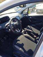 peugeot-208-2015-gasolina-1199cc