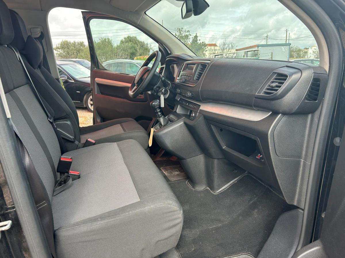 peugeot-traveller-2019-diesel-1997cc