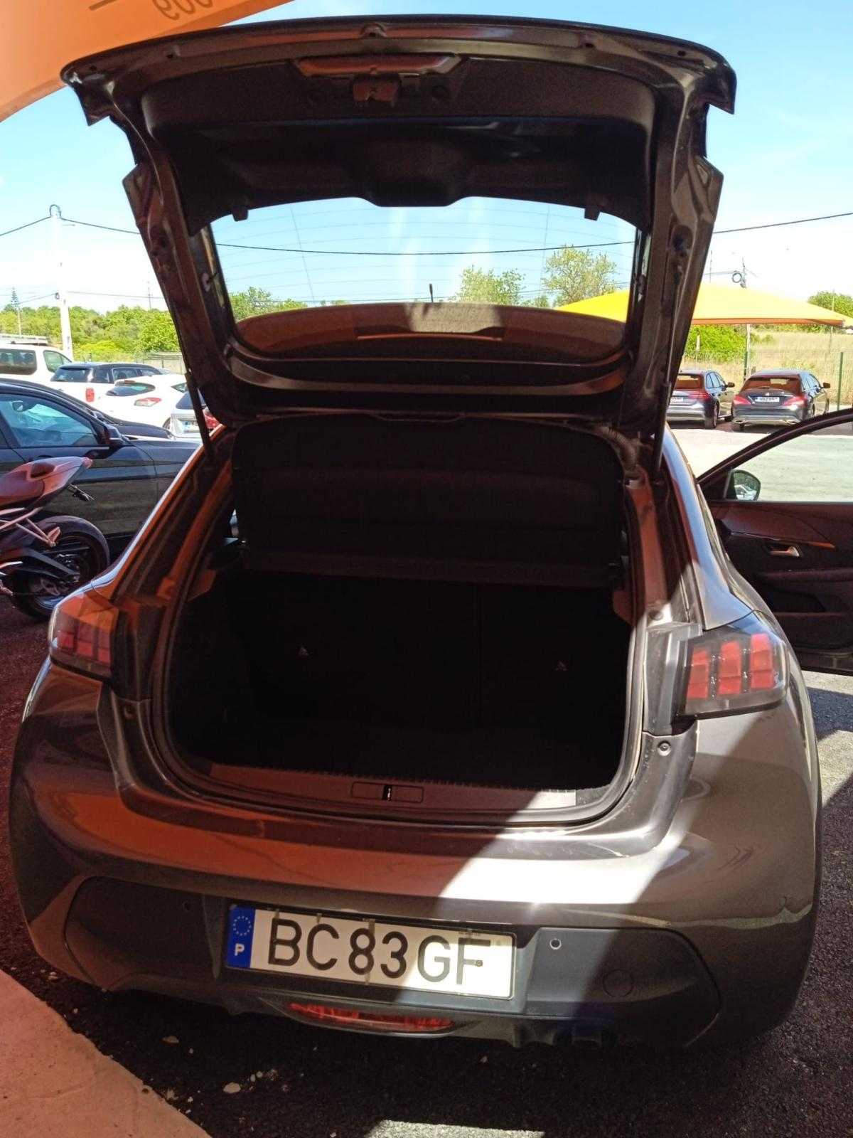peugeot-208-2023-gasolina-1199cc