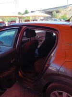 peugeot-208-2023-gasolina-1199cc