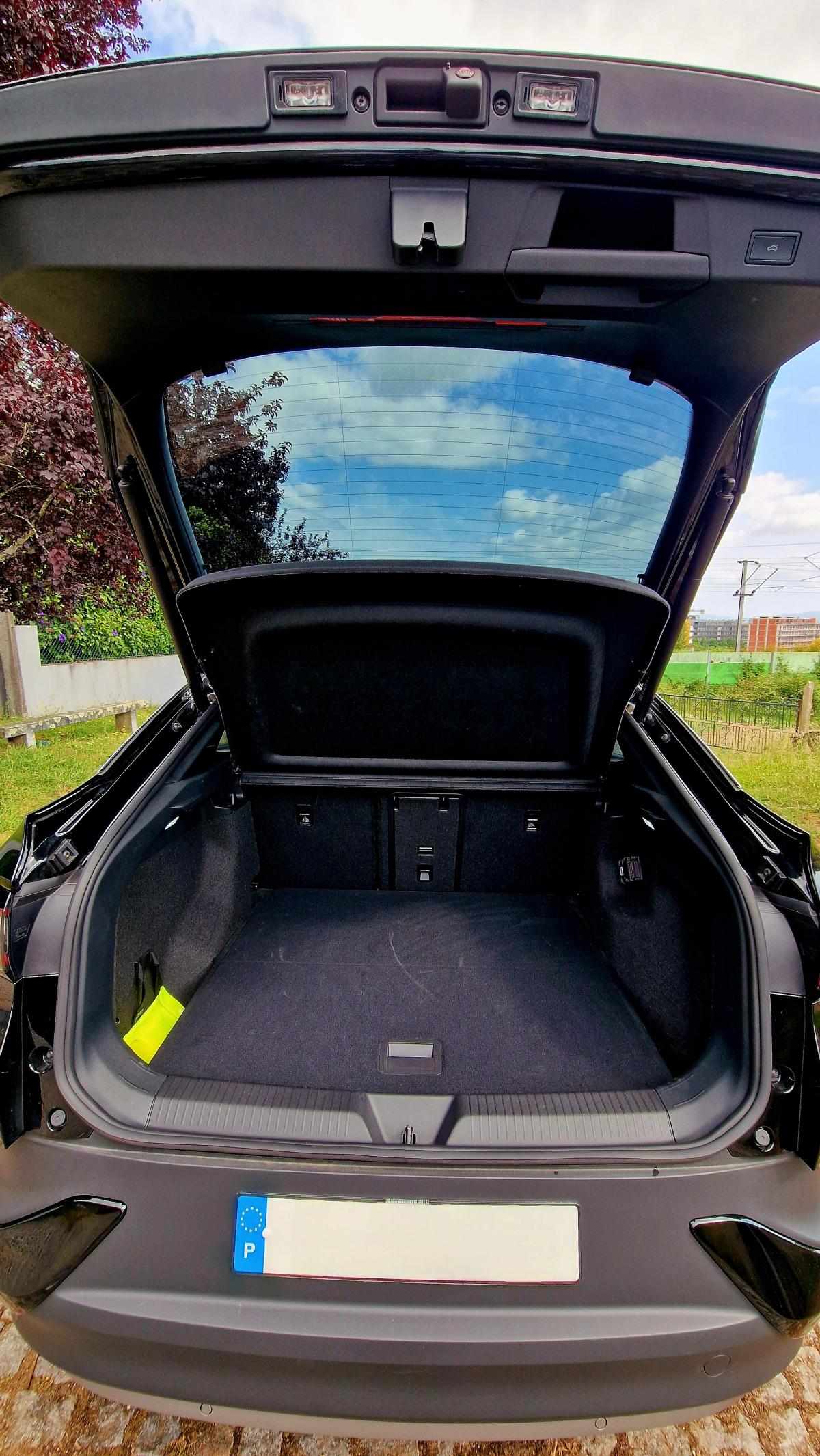 volkswagen-id-5-1-geracao-2022-eletrico