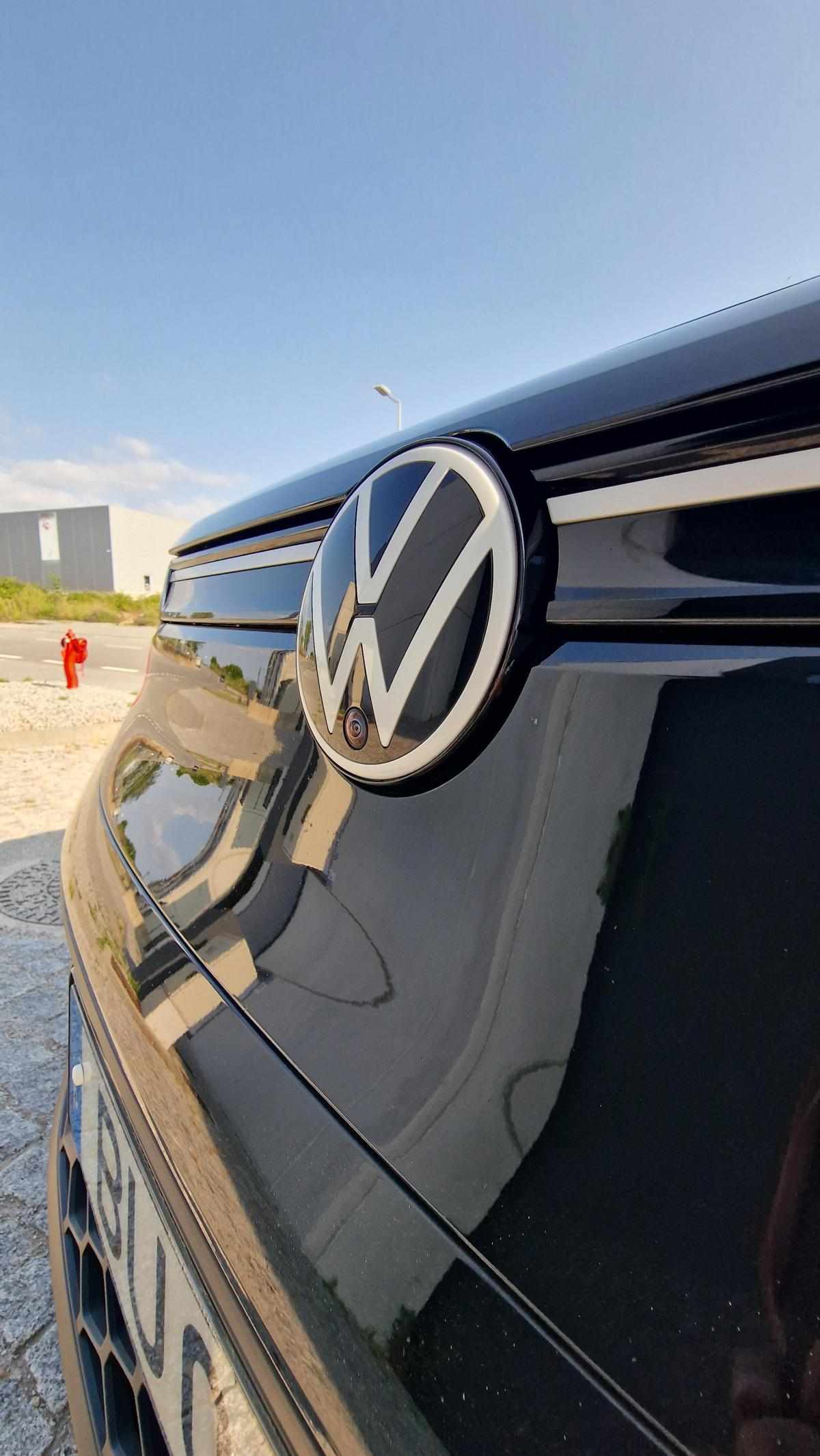 volkswagen-id-5-1-geracao-2022-eletrico