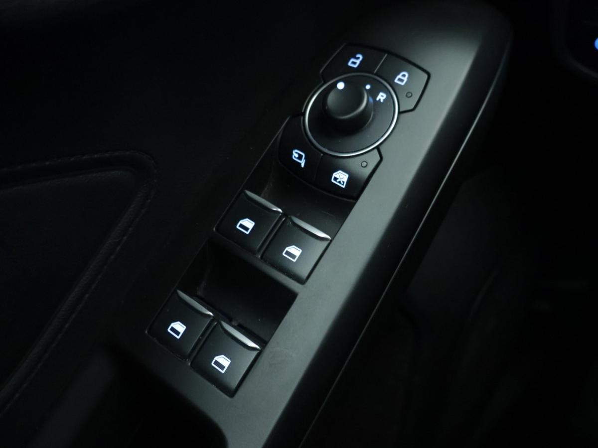 ford-focus-sw-2023-gasolina-998cc