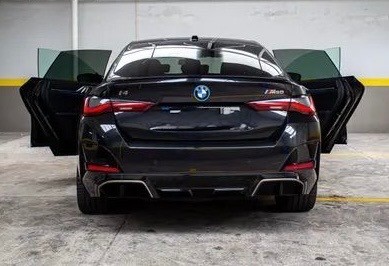bmw-serie-i-i4-m50-2022-eletrico-5000cc