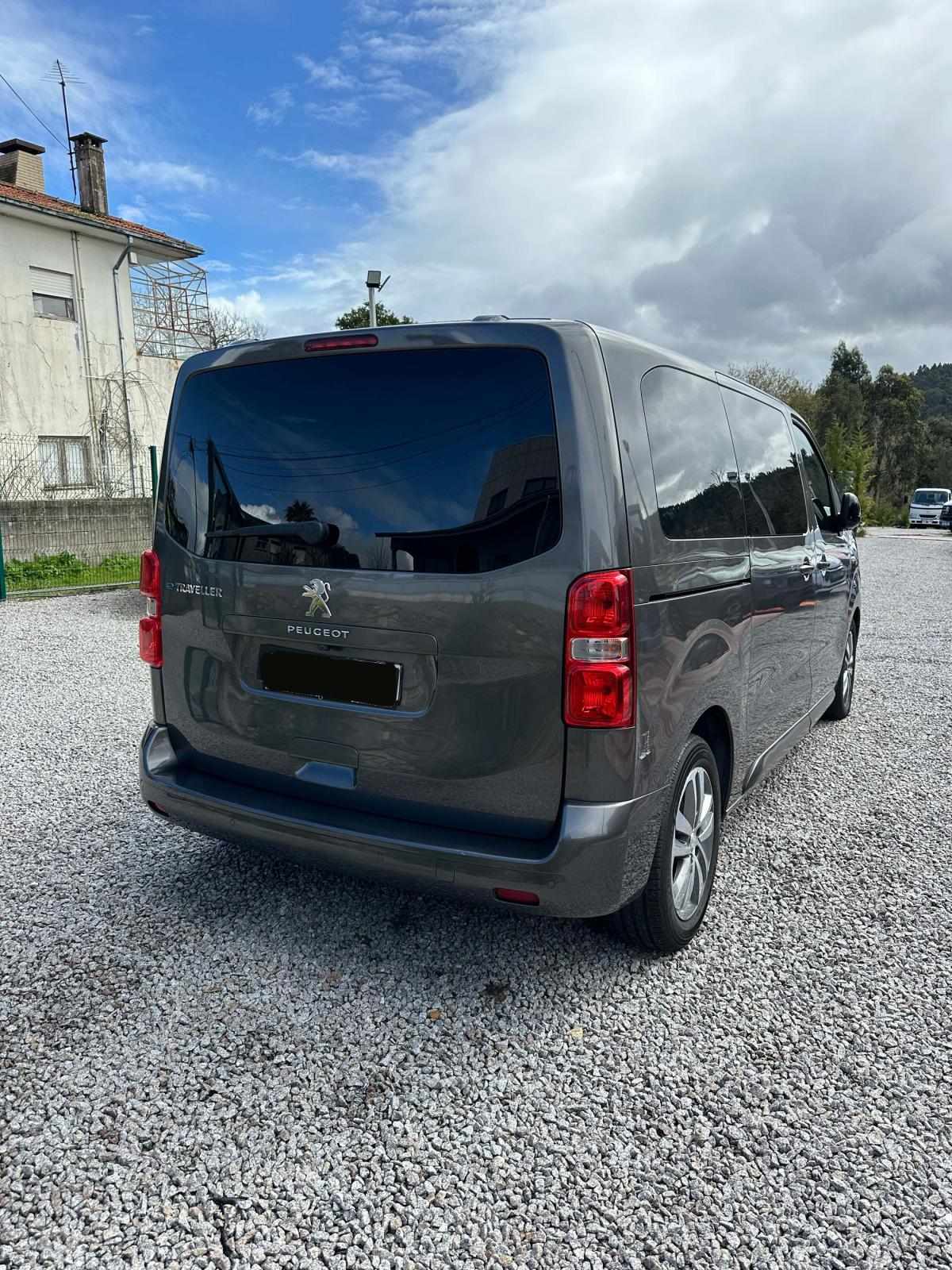 peugeot-traveller-2023-eletrico-0cc