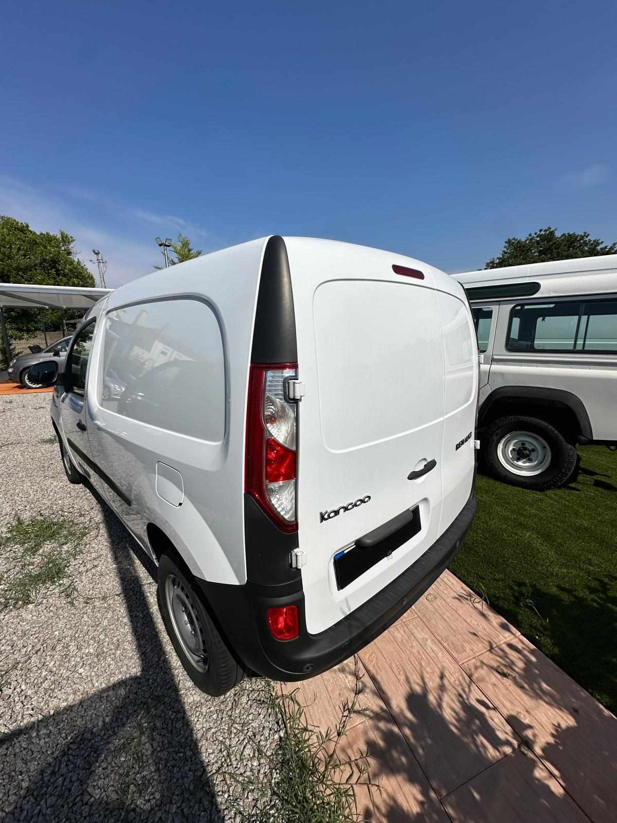 renault-kangoo-2018-diesel-1461cc
