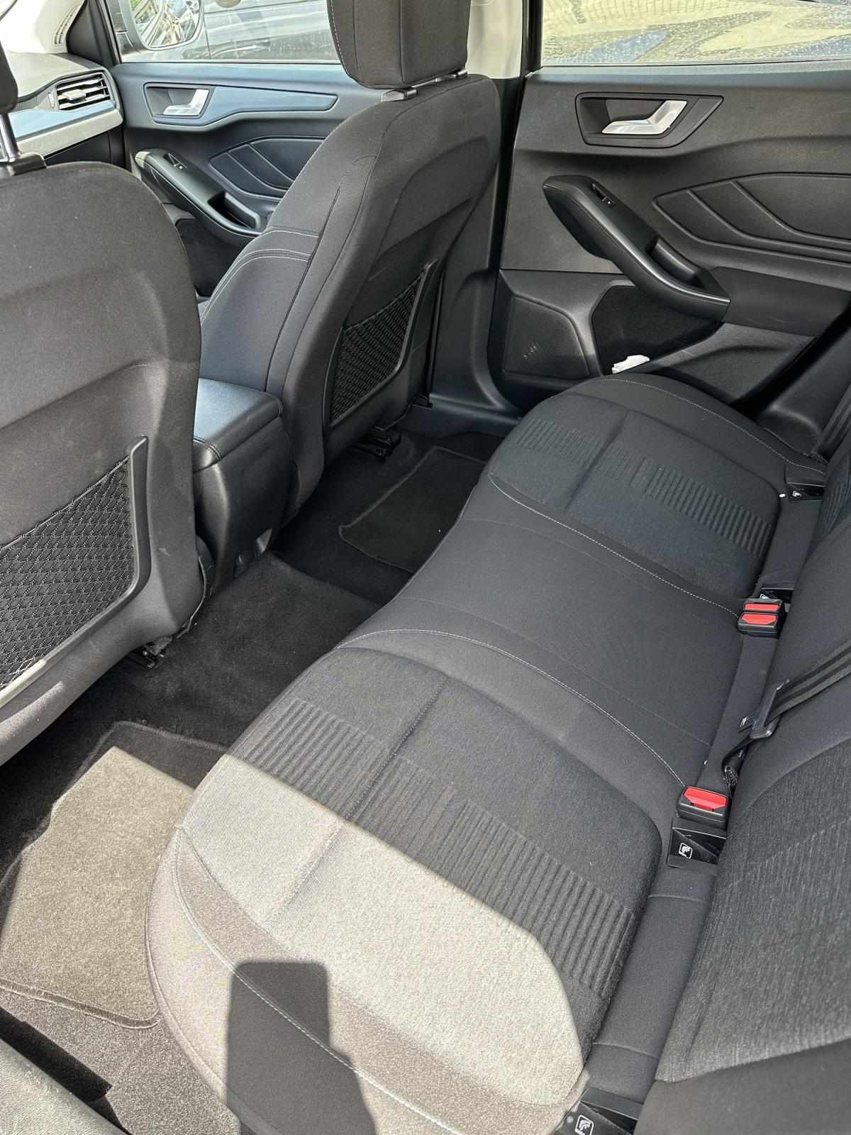 ford-focus-2021-diesel-1499cc