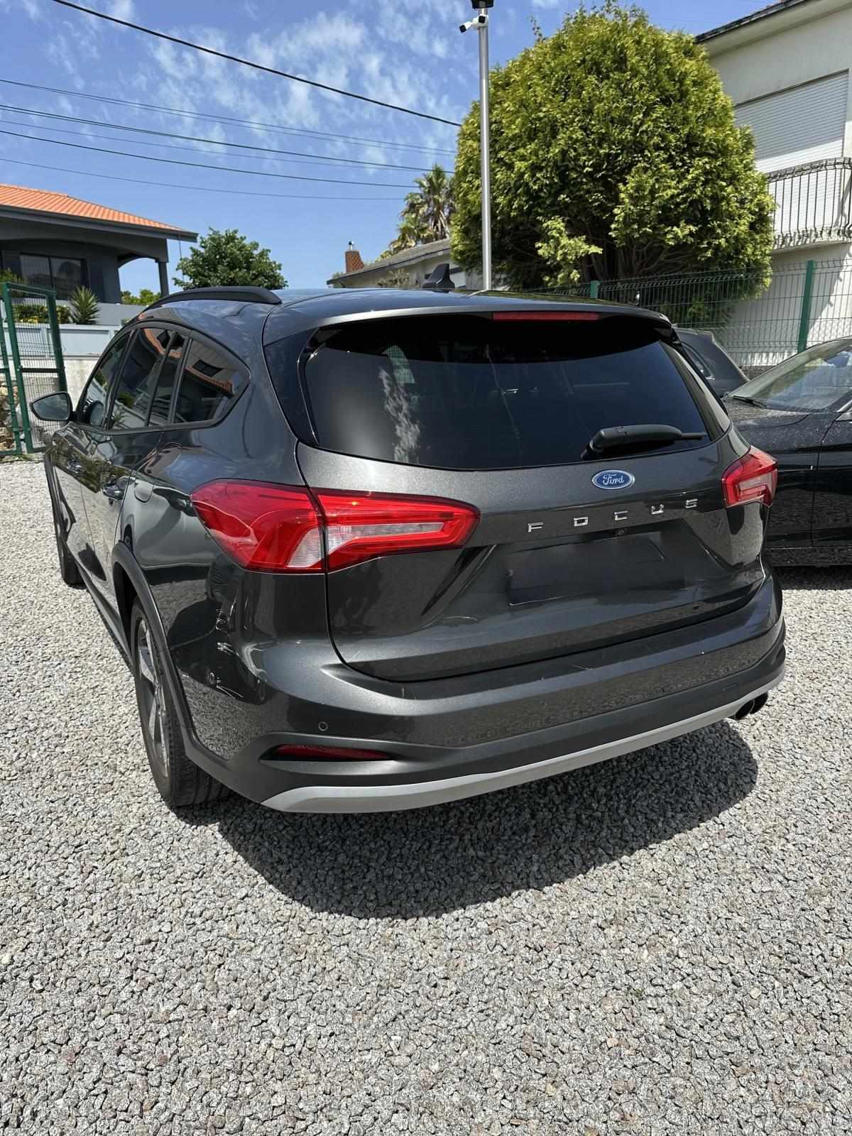 ford-focus-2021-diesel-1499cc
