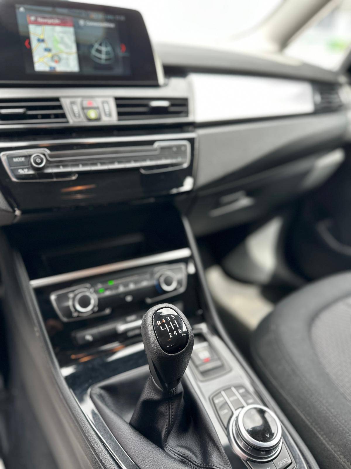 bmw-serie-1-116d-2016-diesel-1496cc