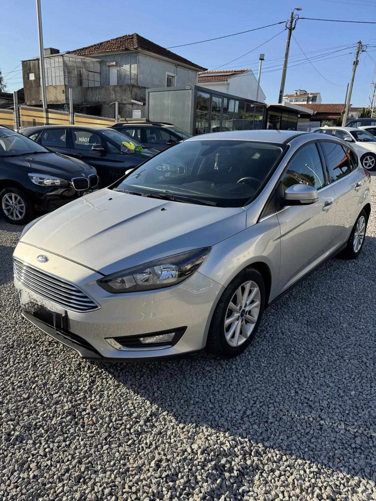 ford-c-max-2015-gasolina-998cc
