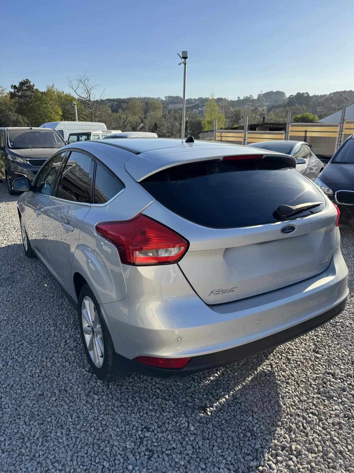 ford-c-max-2015-gasolina-998cc
