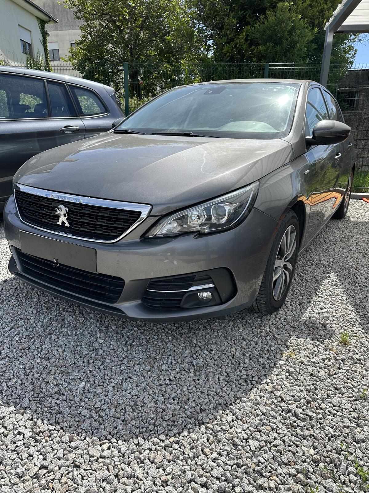 peugeot-308-2021-gasolina-1199cc