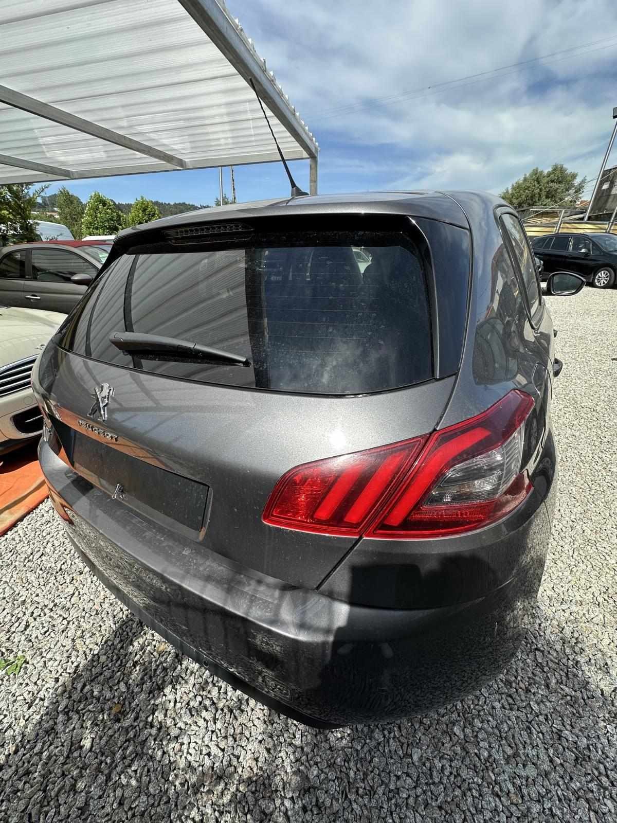 peugeot-308-2021-gasolina-1199cc