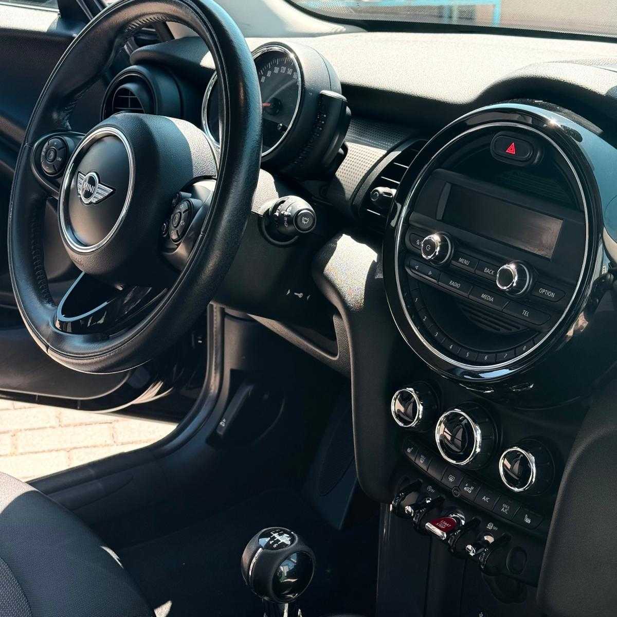 mini-cooper-2016-gasolina-1499cc