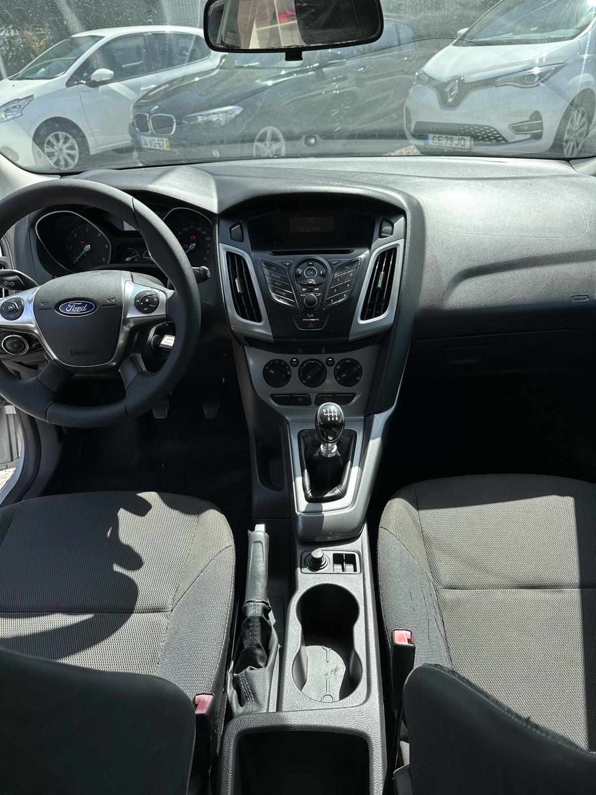 ford-focus-2011-diesel-1560cc