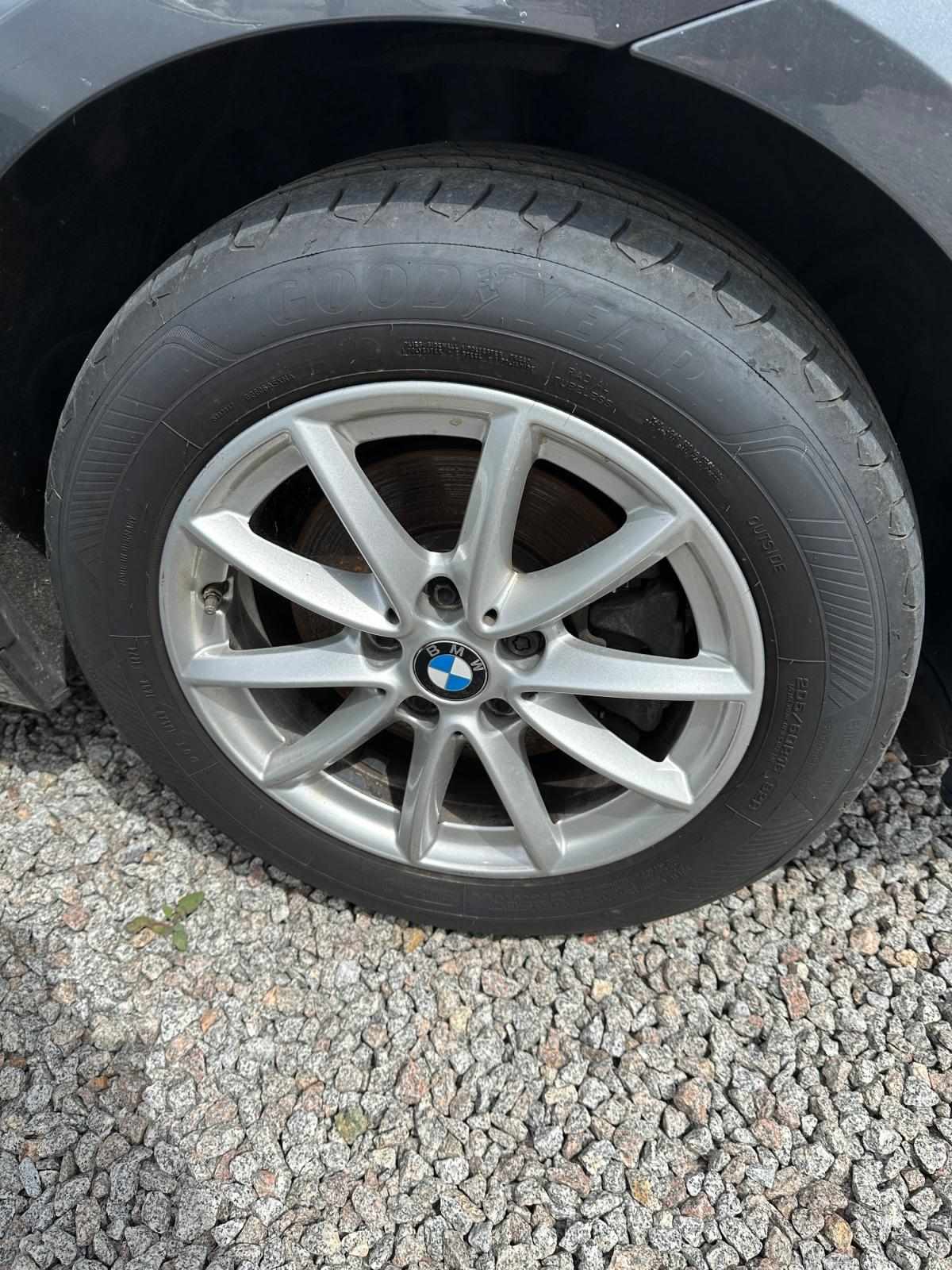 bmw-serie-2-2019-diesel-1496cc