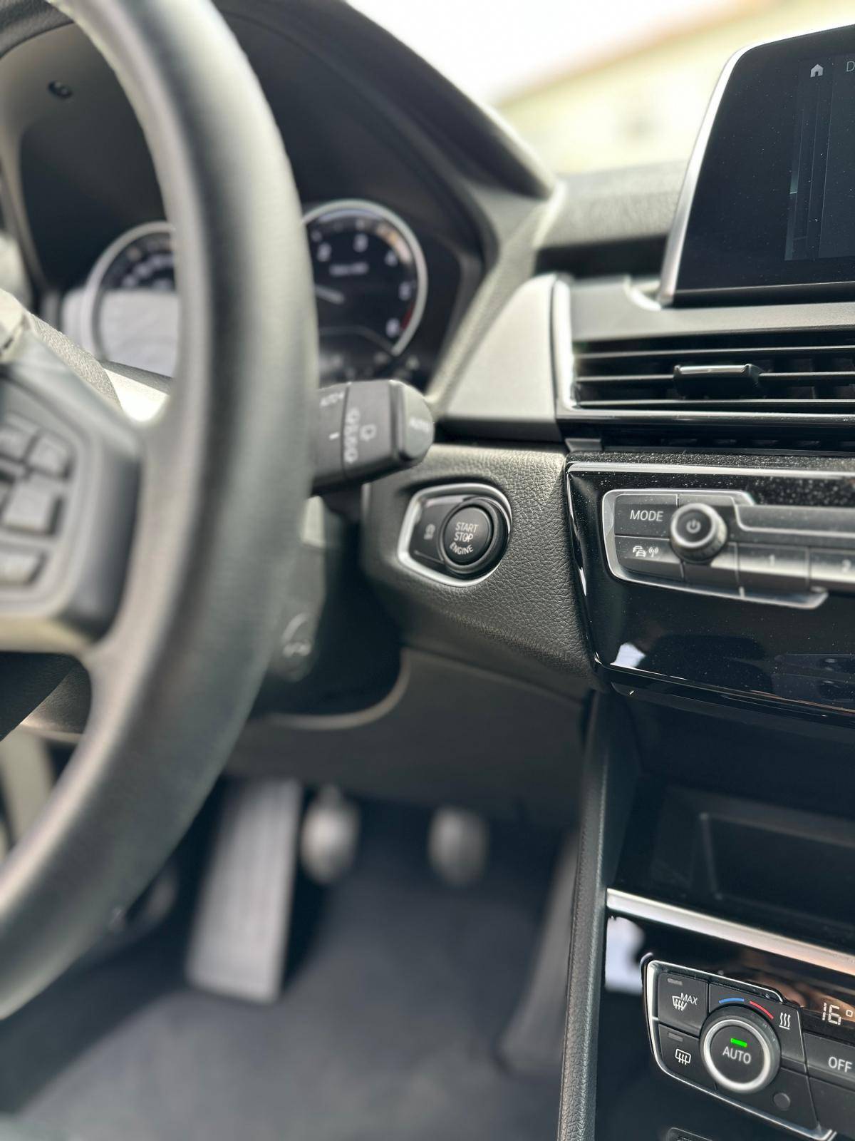 bmw-serie-2-2019-diesel-1496cc