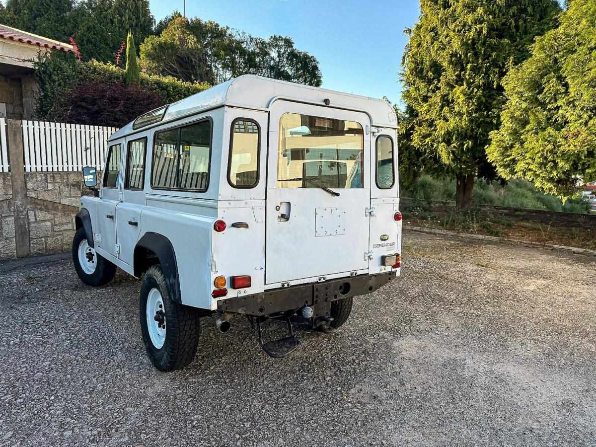 land-rover-defender-2000-diesel-2495cc
