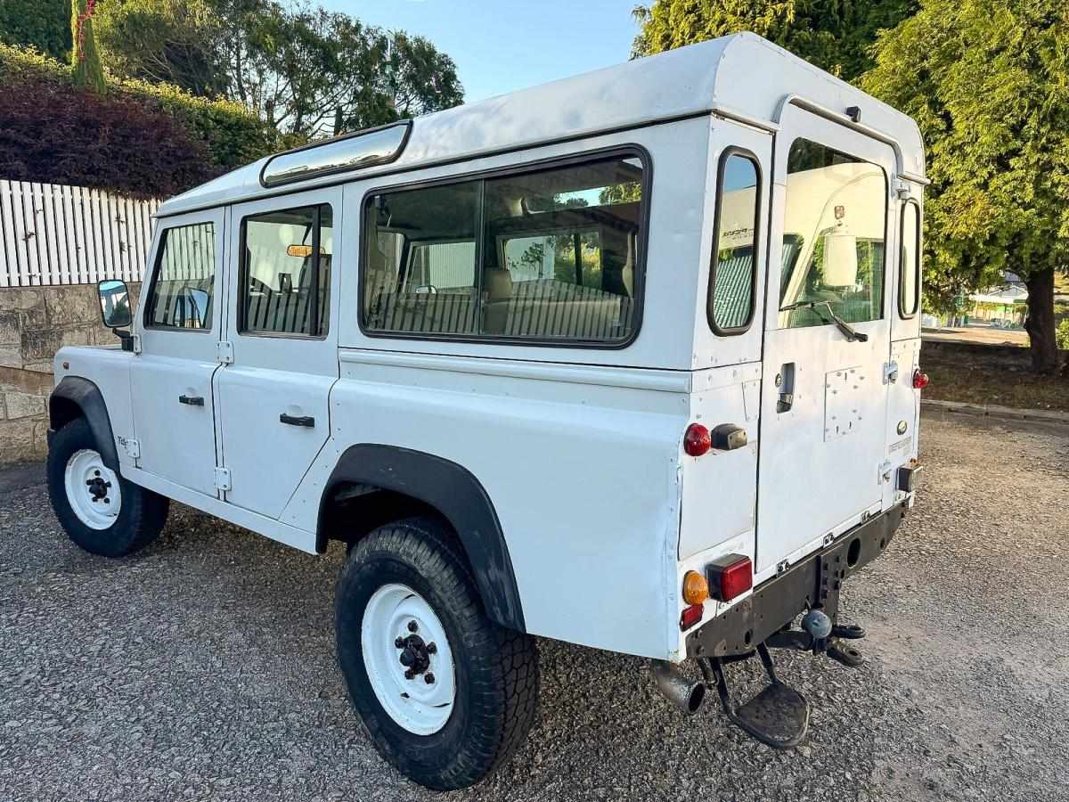 land-rover-defender-2000-diesel-2495cc