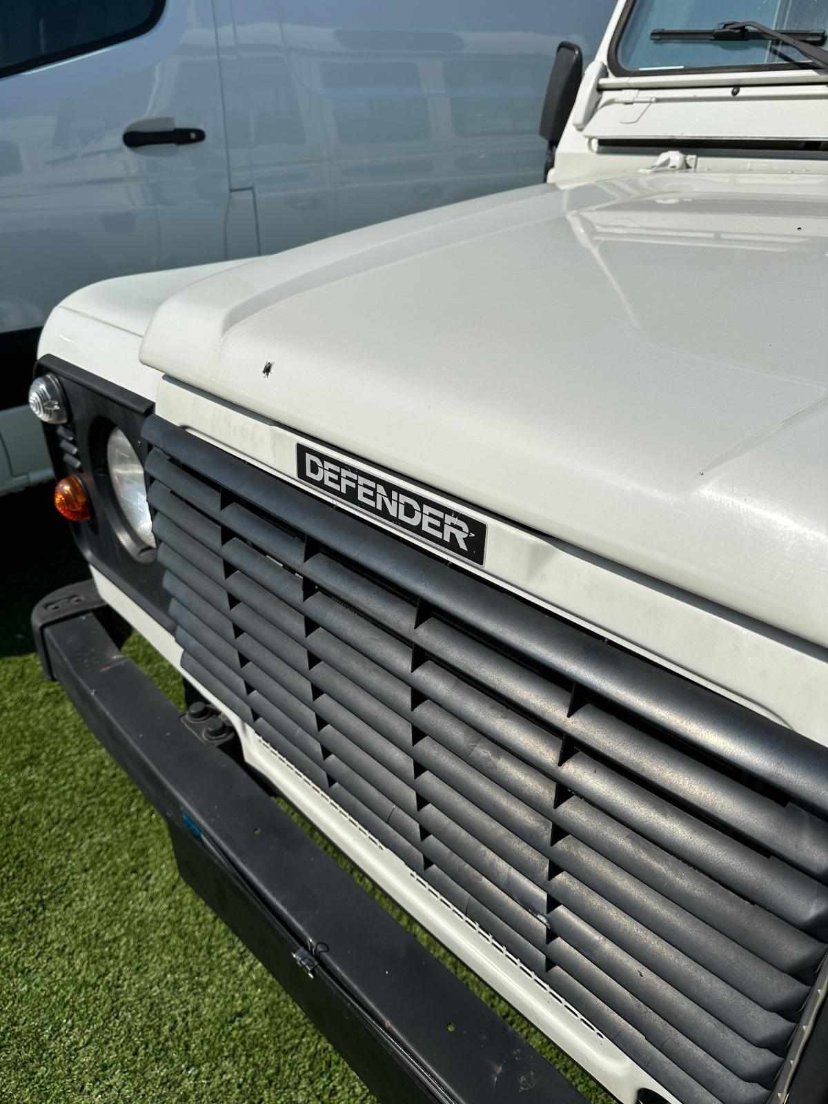 land-rover-defender-2000-diesel-2495cc