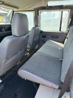 land-rover-defender-2000-diesel-2495cc