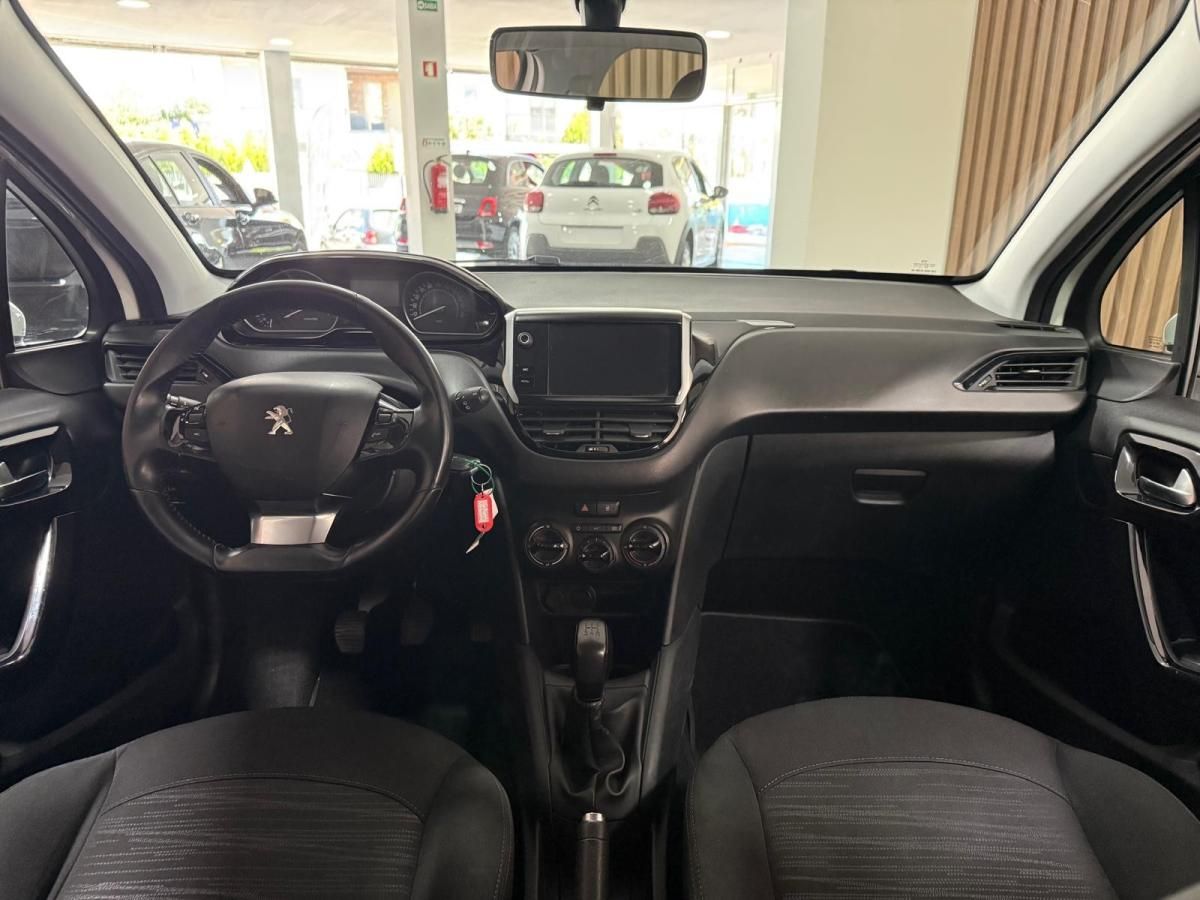 peugeot-208-2018-gasolina-1199cc