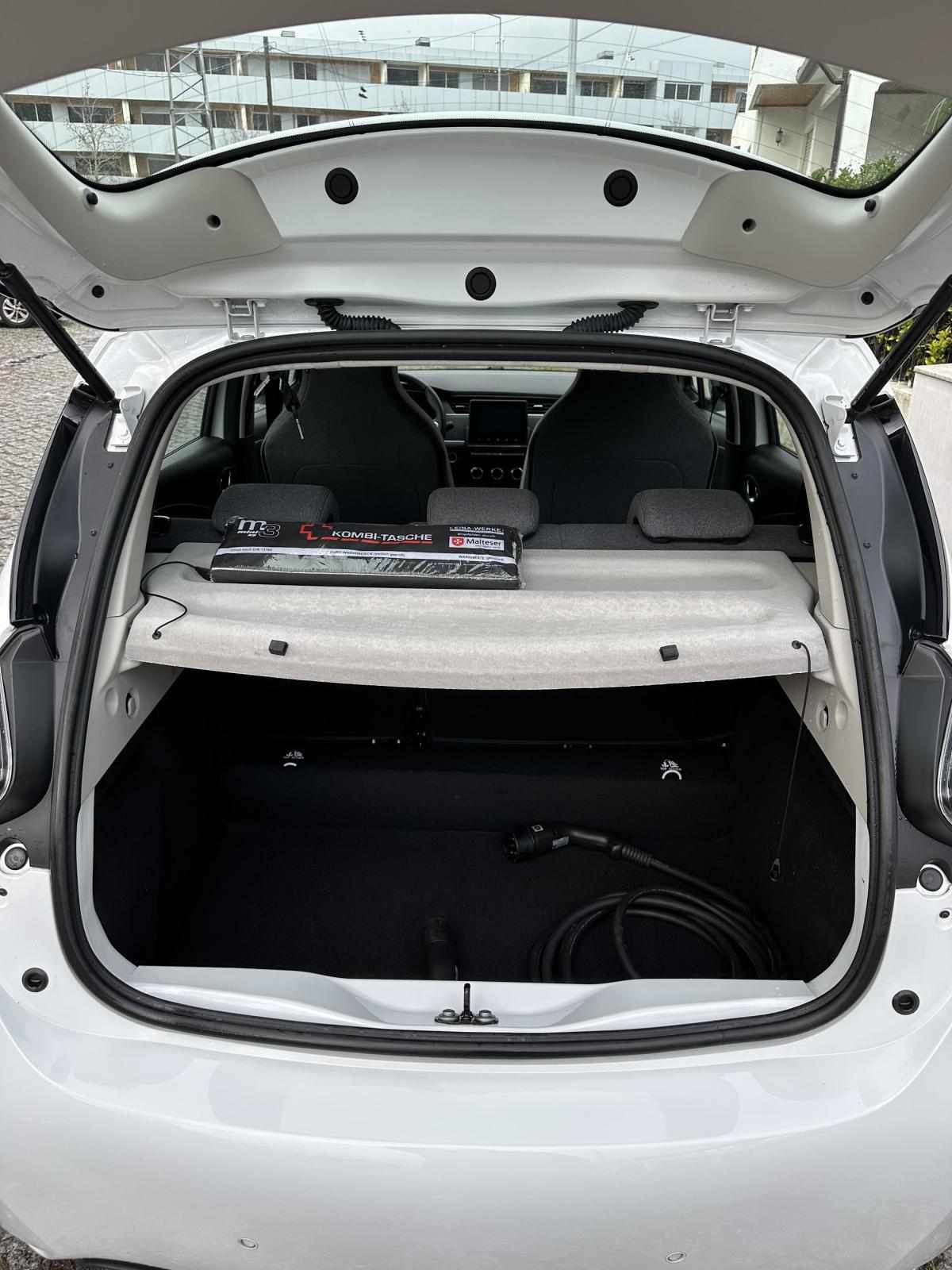 renault-zoe-2021-eletrico-0cc