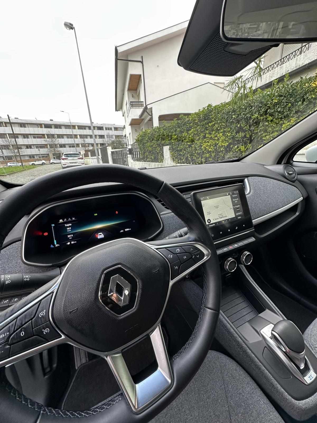 renault-zoe-2021-eletrico-0cc