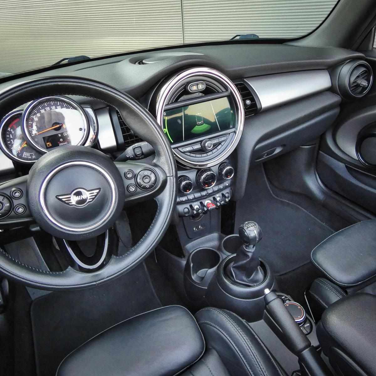 mini-cabrio-d-2-0-2018-diesel-1496cc