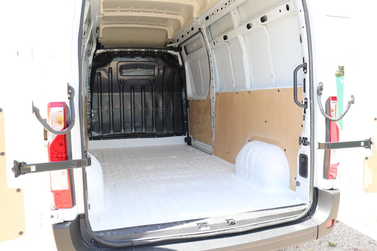 renault-master-2019-diesel-2299cc
