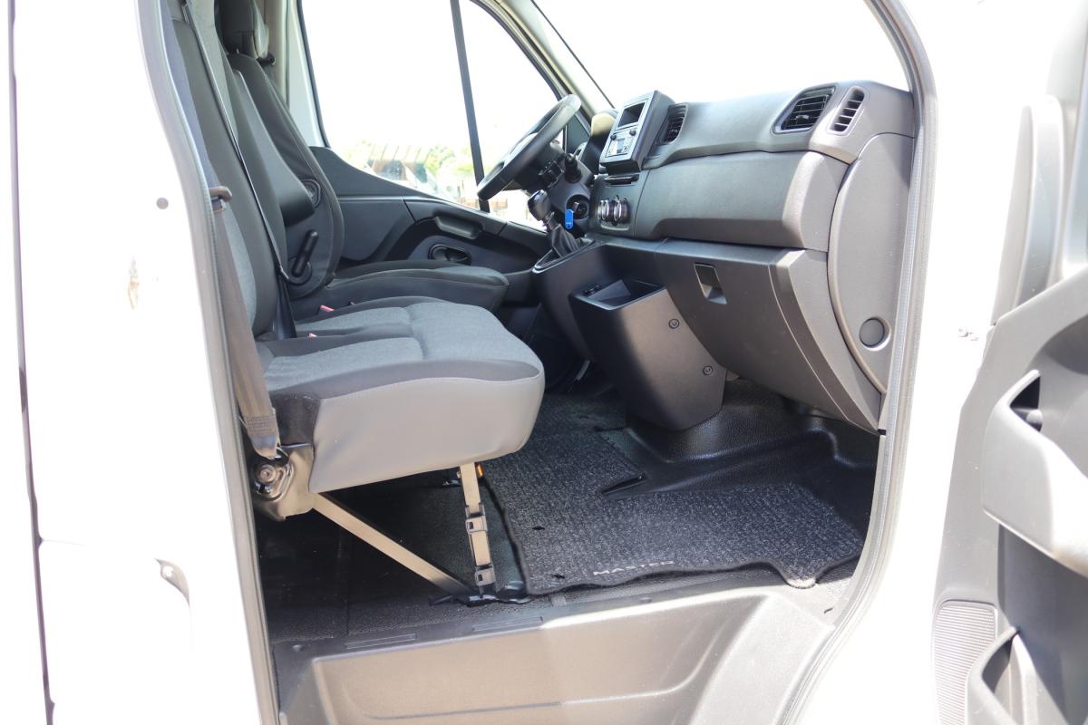 renault-master-2019-diesel-2299cc