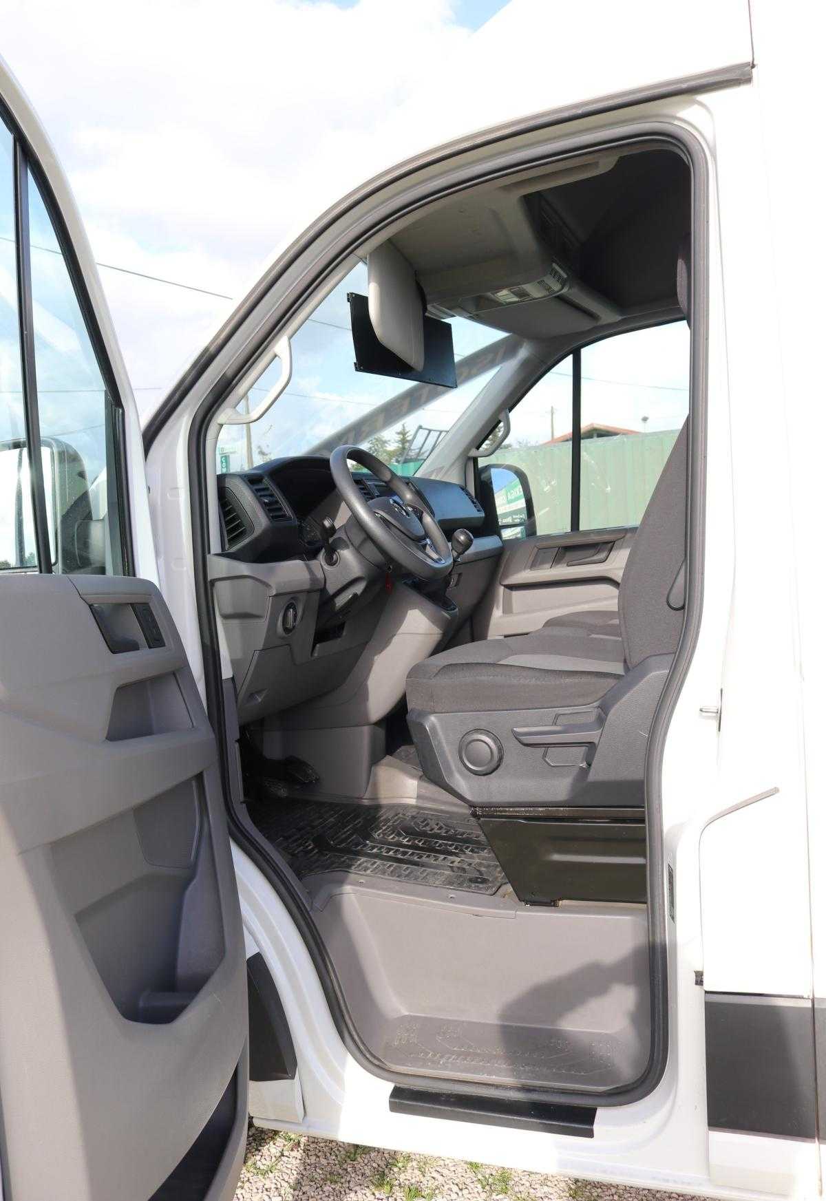 volkswagen-crafter-2021-diesel-1968cc