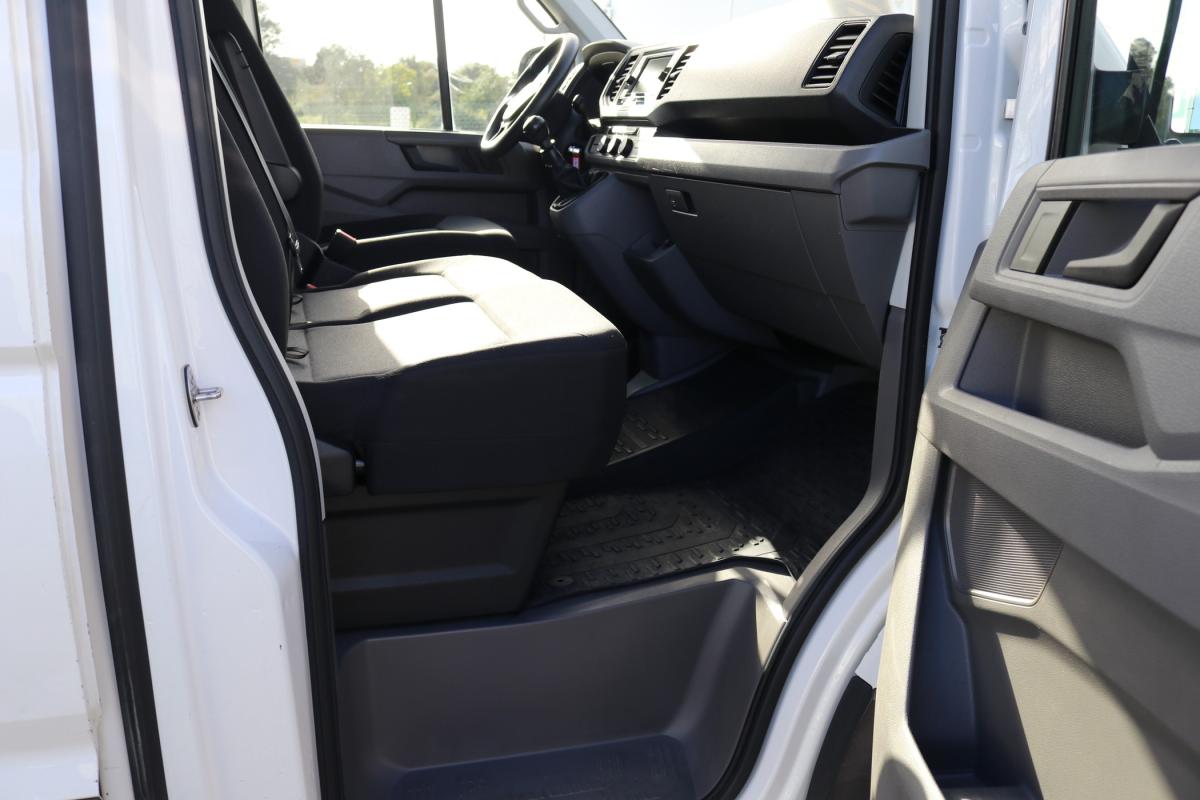 volkswagen-crafter-2021-diesel-1968cc