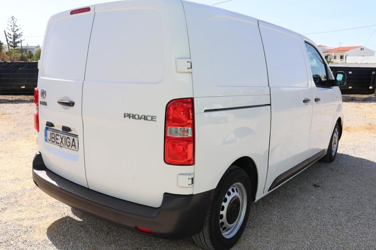 toyota-proace-2021-diesel-1499cc