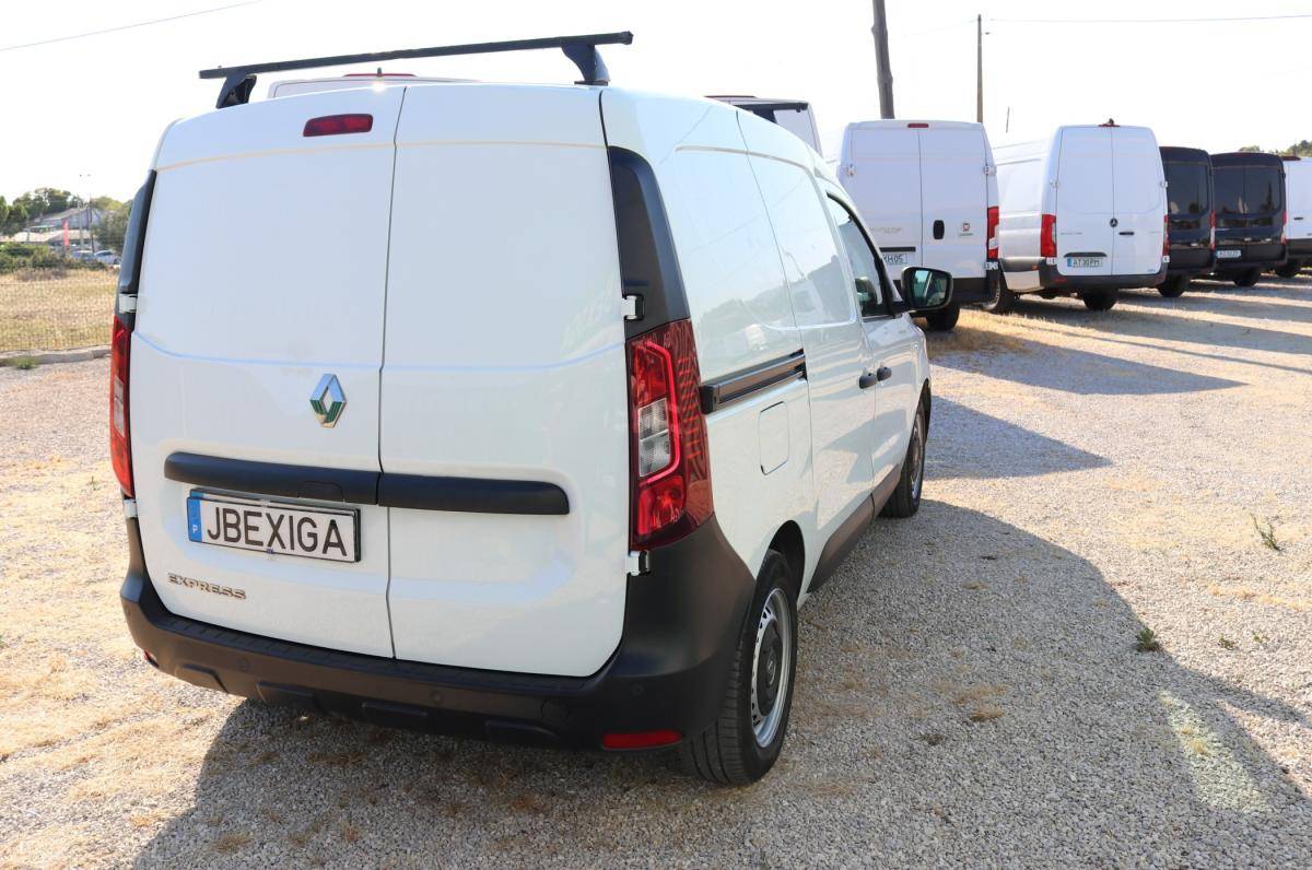 renault-express-2023-diesel-1461cc