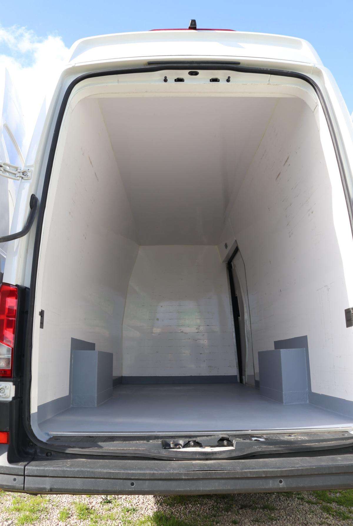 volkswagen-crafter-2021-diesel-1968cc