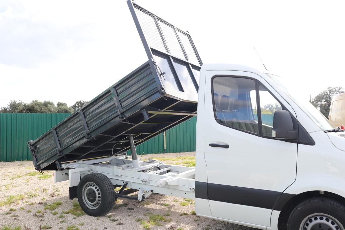 mercedes-benz-sprinter-2020-diesel-2143cc