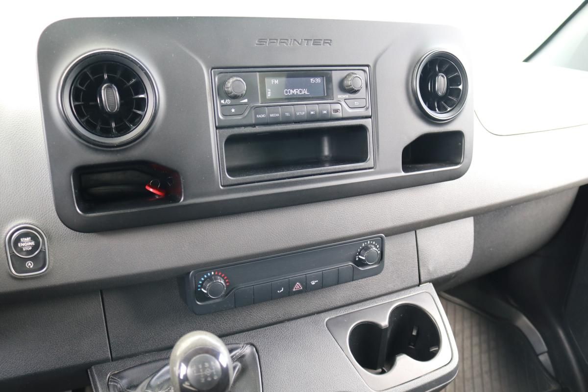 mercedes-benz-sprinter-2020-diesel-2143cc